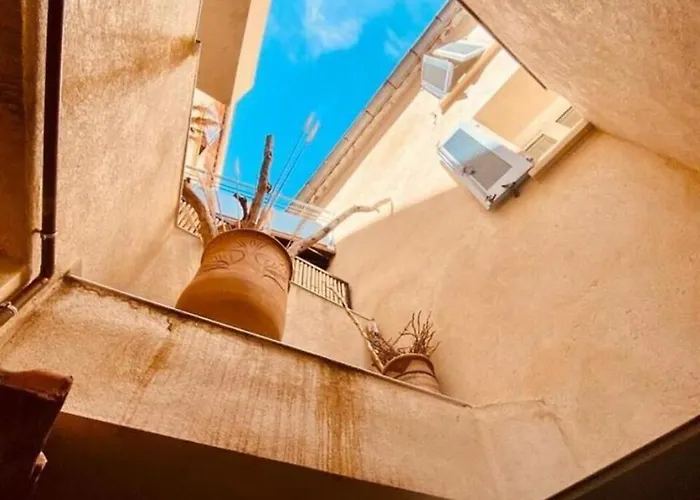 « douce Nuit Medievale » Lejlighed *